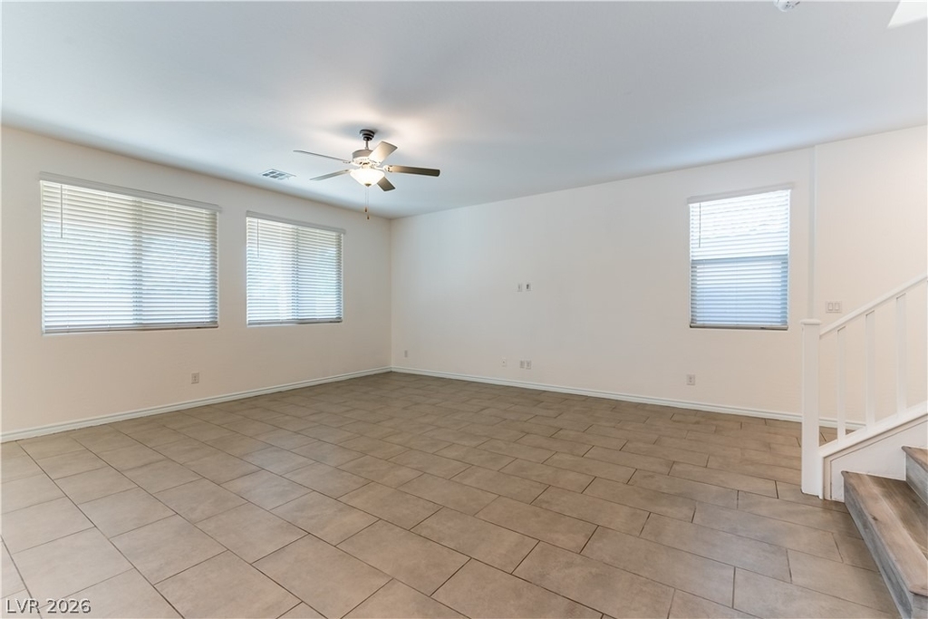 12333 Silvana Street - Photo 5
