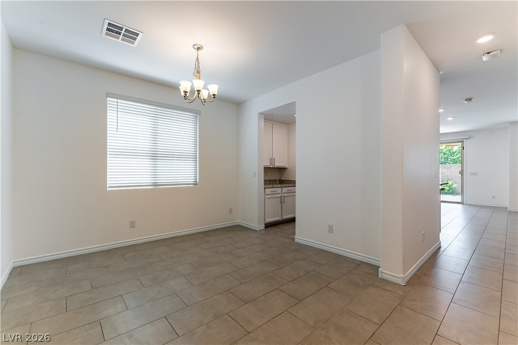 12333 Silvana Street - Photo 6