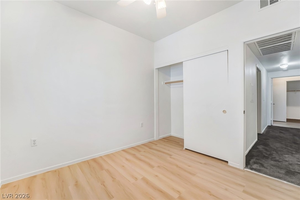 10245 S Maryland Parkway - Photo 22