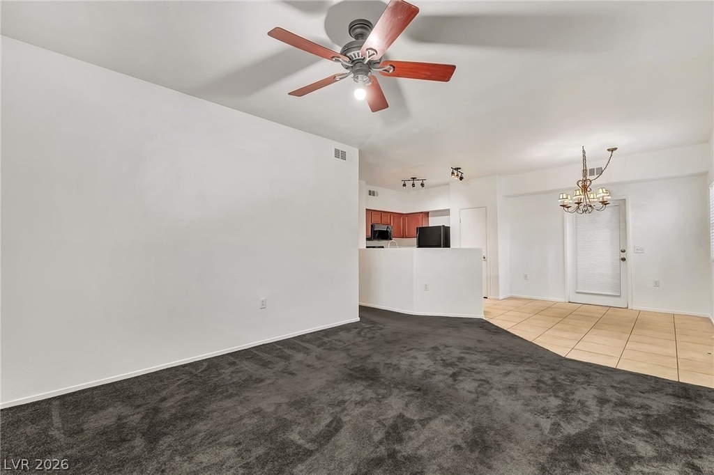 10245 S Maryland Parkway - Photo 2