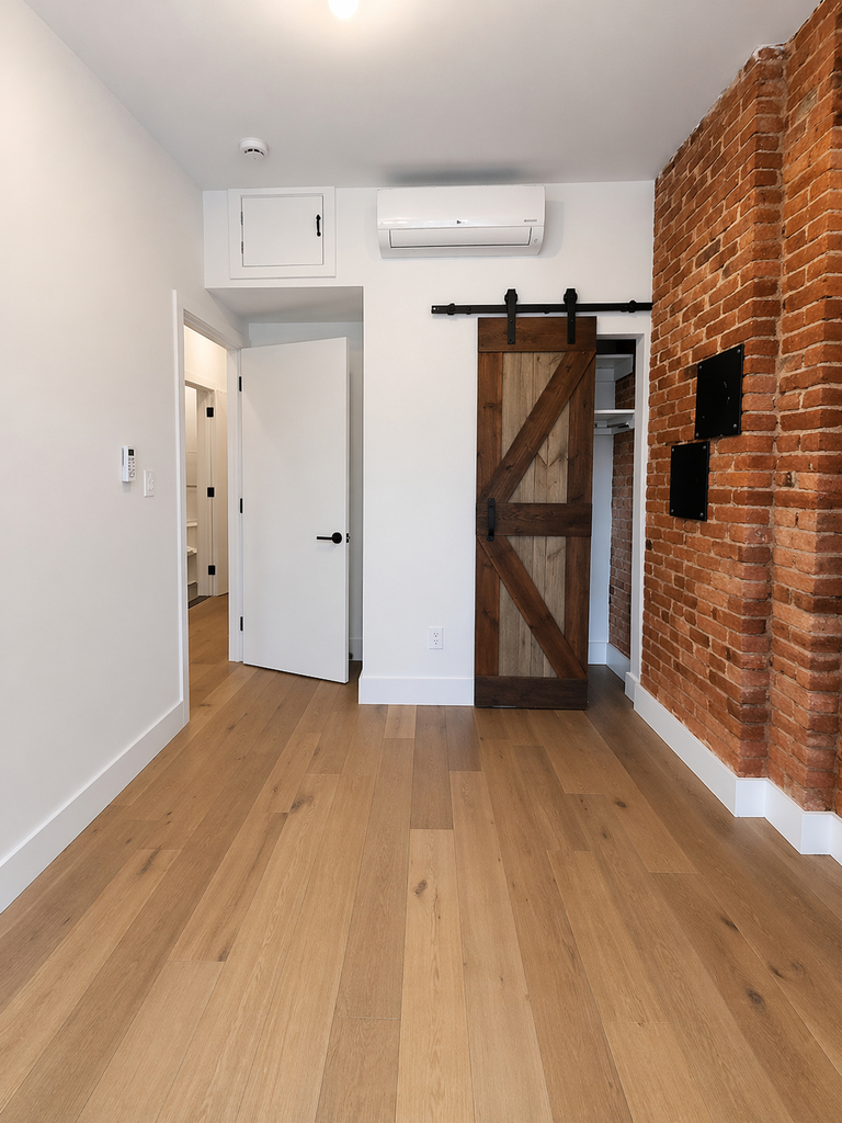 1582 DeKalb Ave - Photo 9