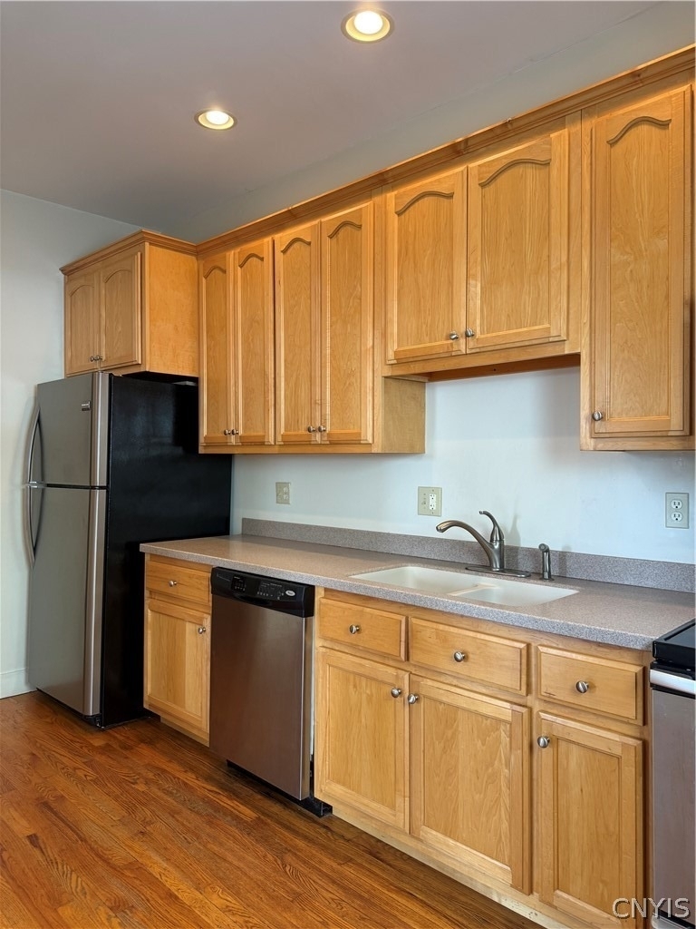 137 S Peterboro Street - Photo 5