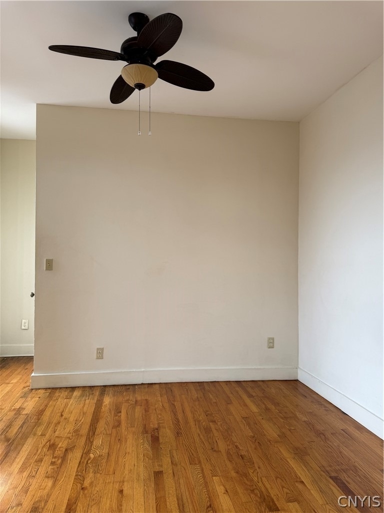137 S Peterboro Street - Photo 4