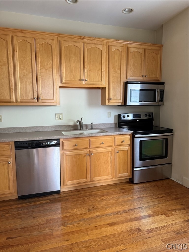 137 S Peterboro Street - Photo 6