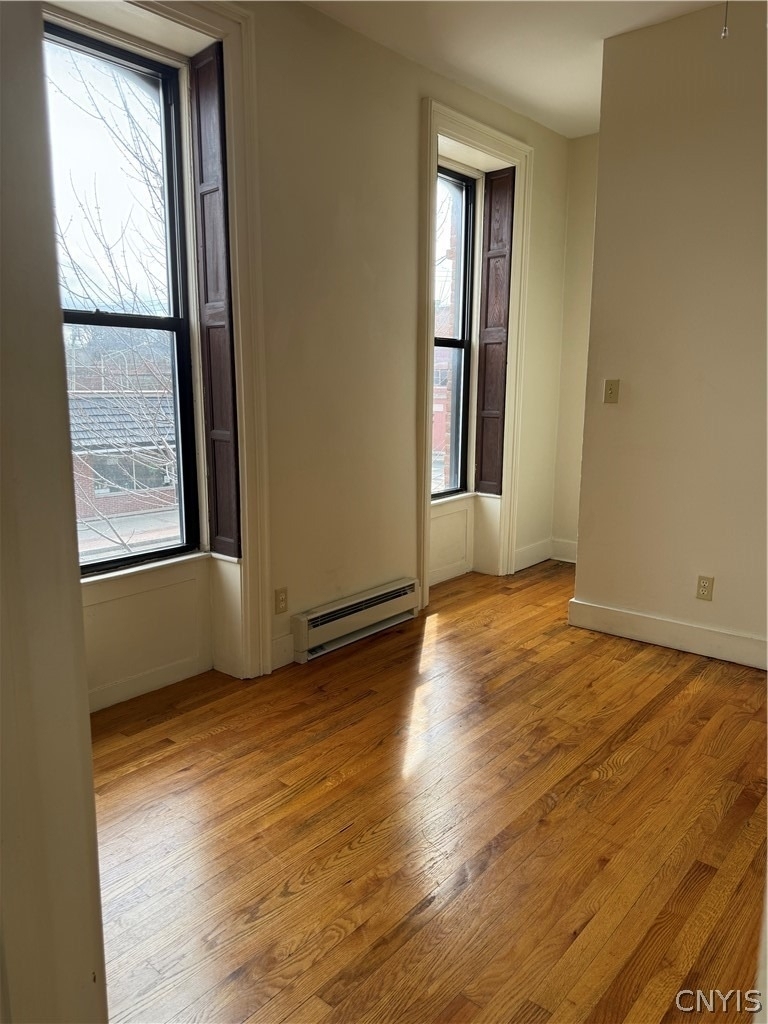 137 S Peterboro Street - Photo 2