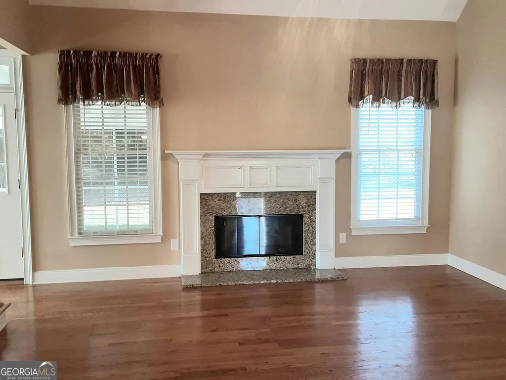 1070 Camden Park Drive - Photo 5