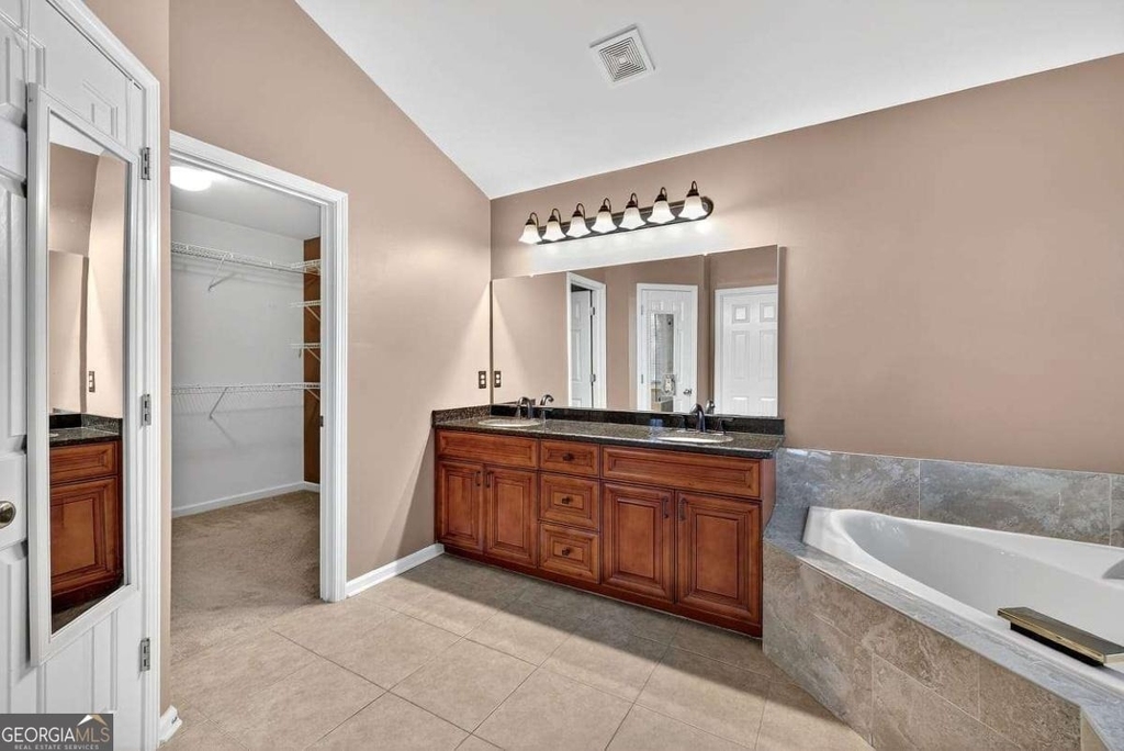 3378 Willbrooke Court - Photo 17