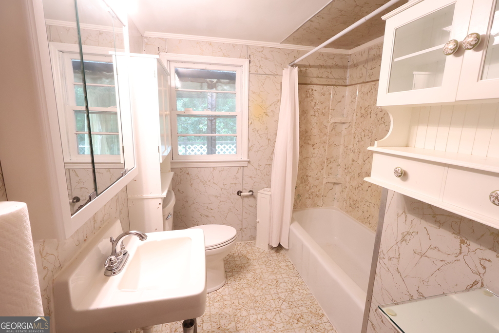 140 Bell Avenue Se - Photo 9