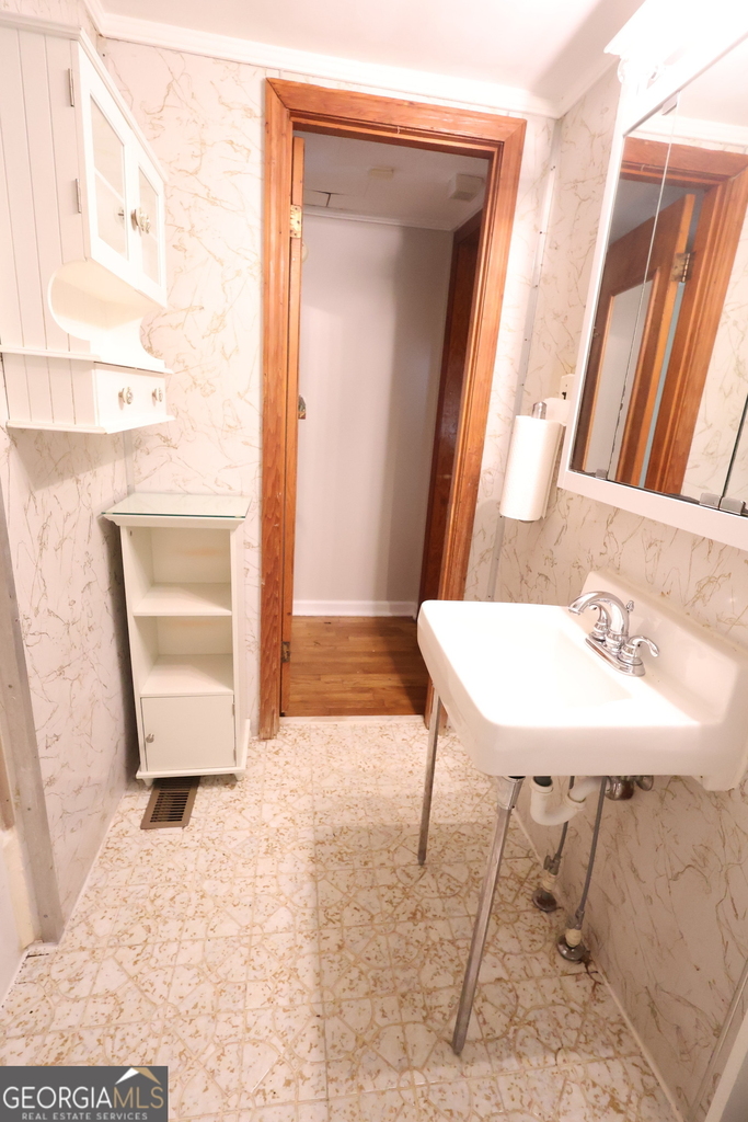 140 Bell Avenue Se - Photo 11