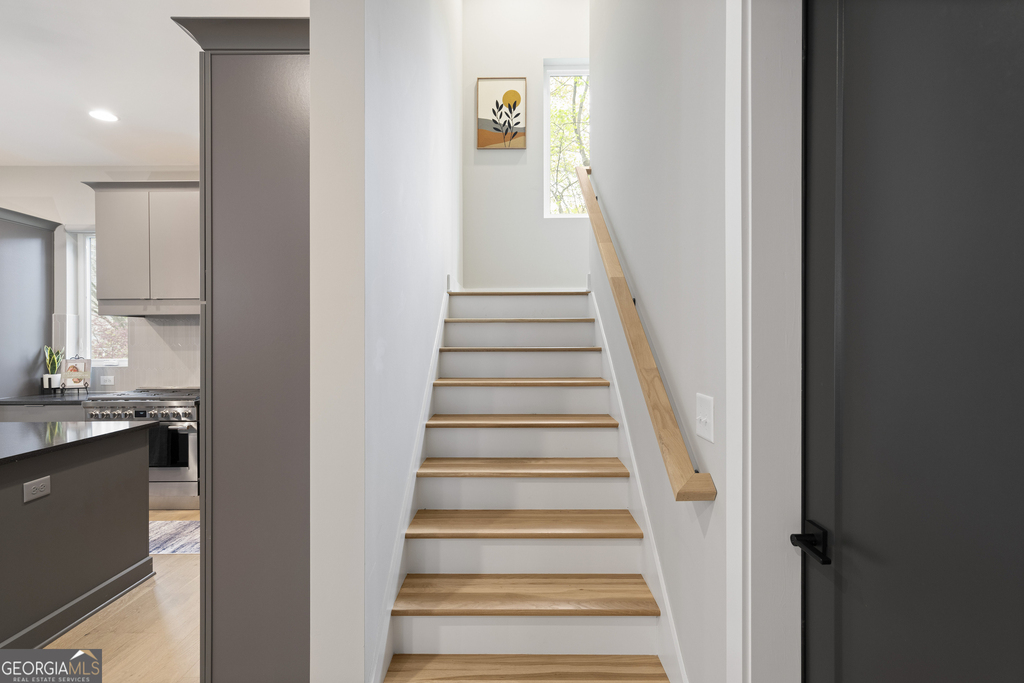 1231 Holly Street - Photo 40