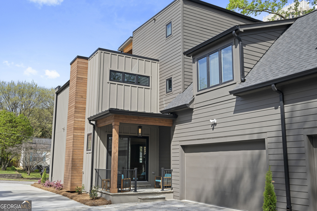 1231 Holly Street - Photo 8