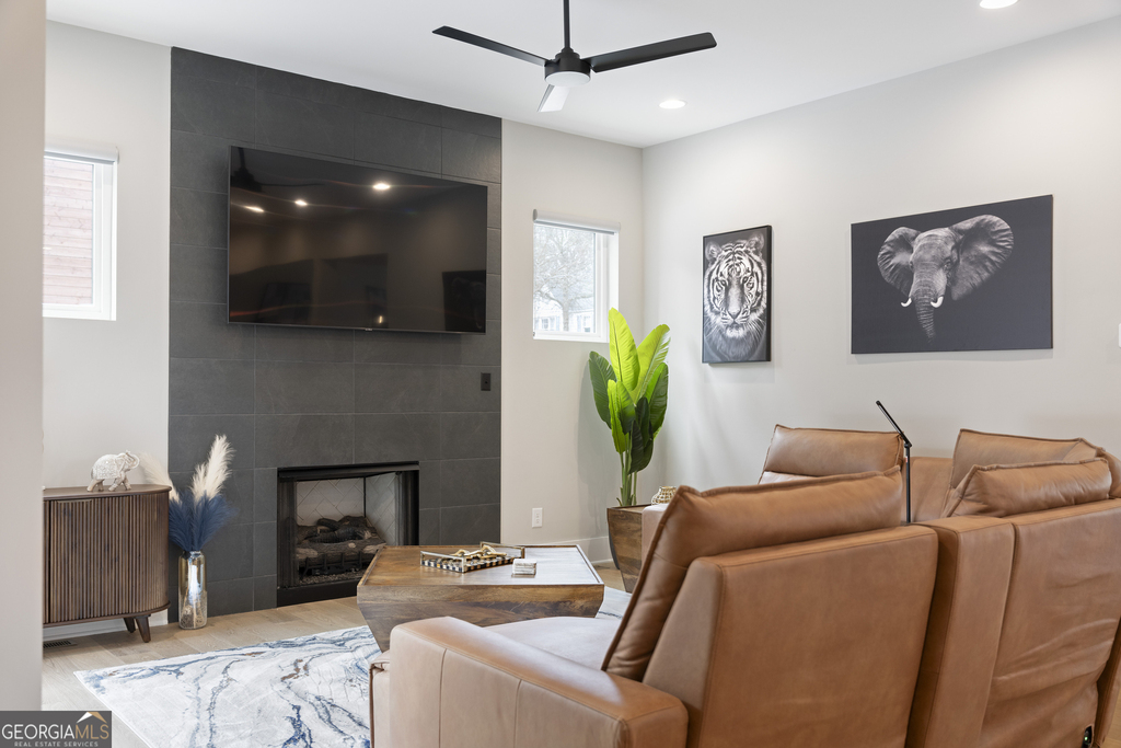 1231 Holly Street - Photo 35