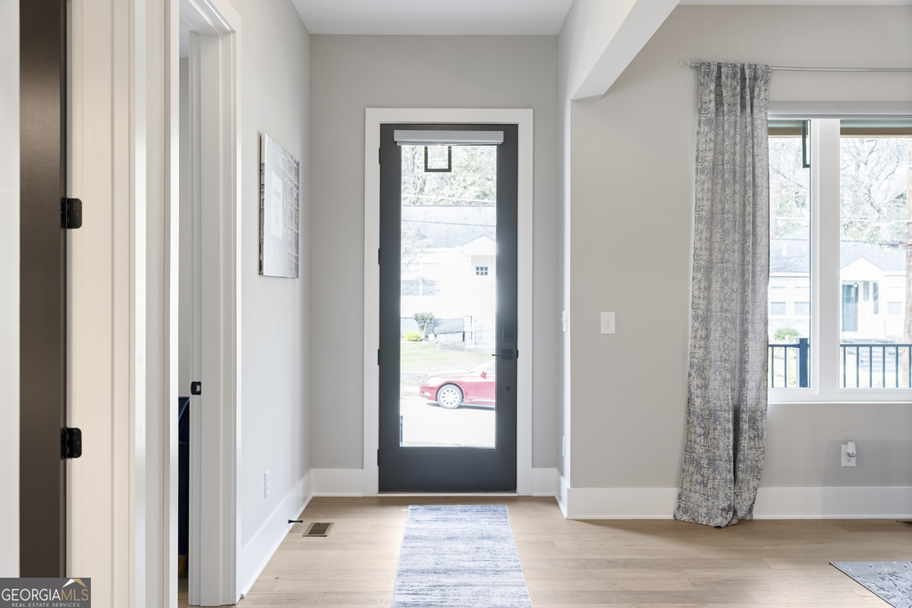 1231 Holly Street - Photo 14