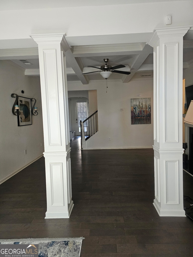 7823 Canterbury Court - Photo 1