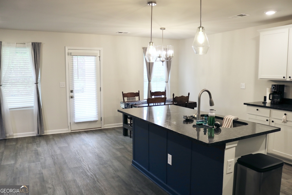 204 River Meadow Drive - Photo 9
