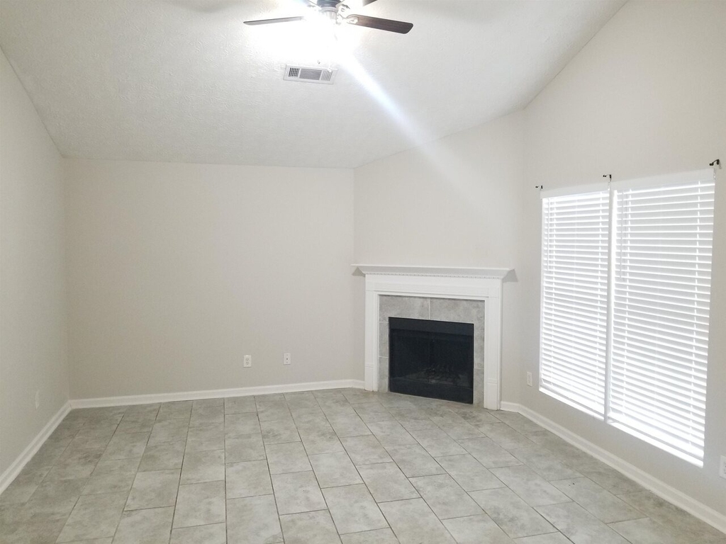 686 Morrow Road - Photo 5