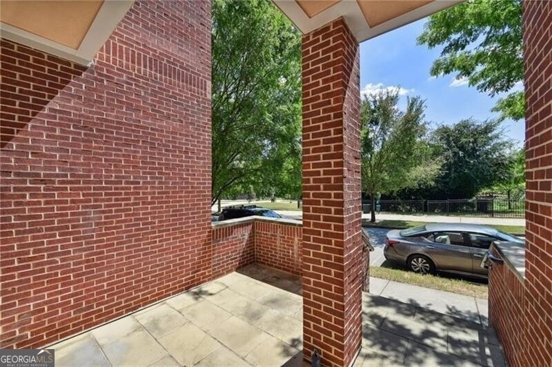 745 Fountainhead Lane Ne - Photo 1