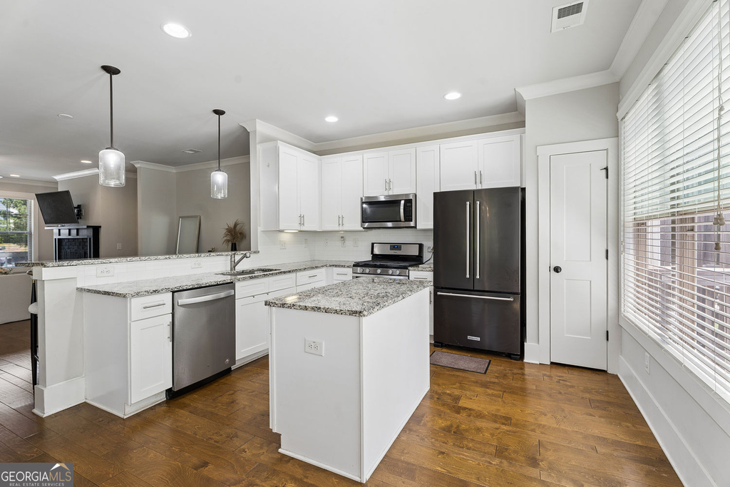 2424 Misty Hollow Place - Photo 10