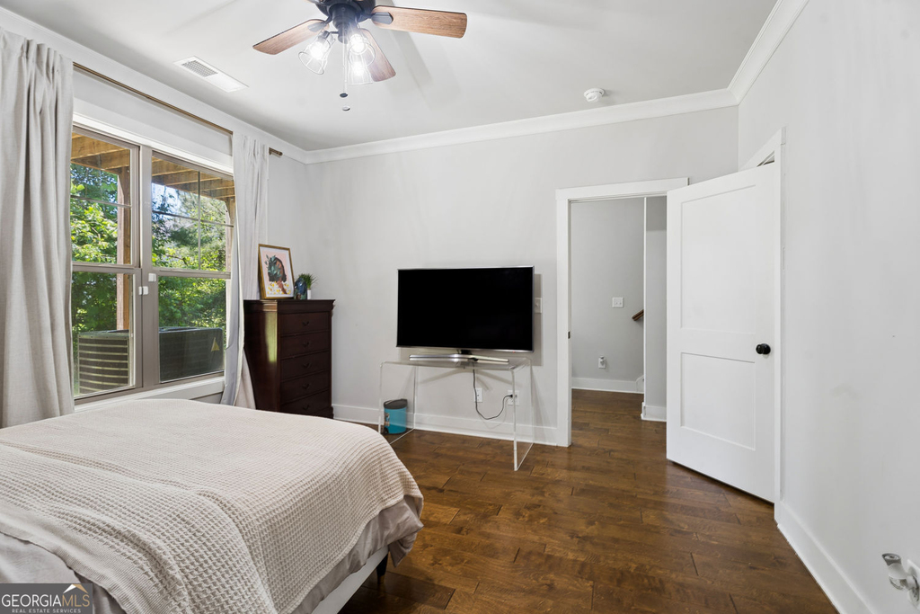 2424 Misty Hollow Place - Photo 27