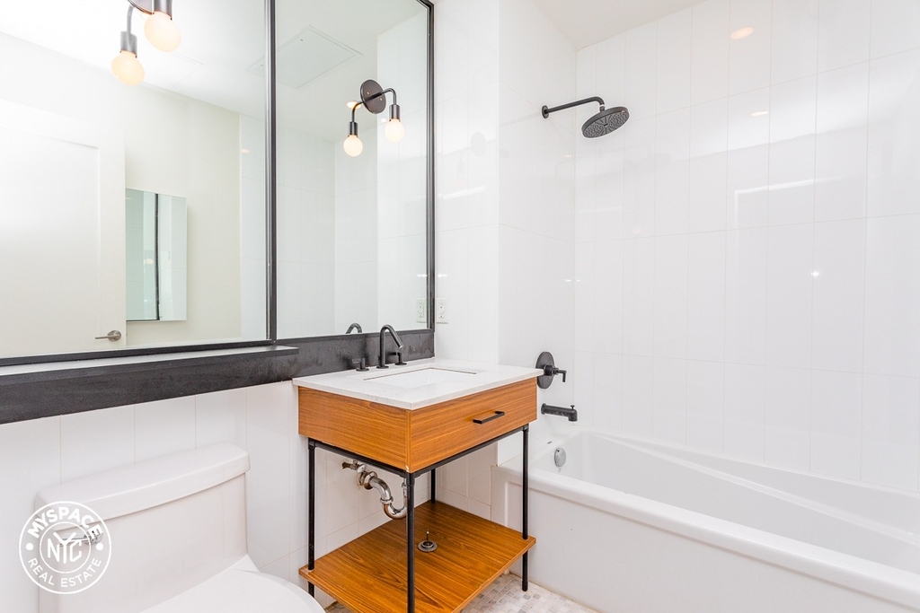 1680 Madison Street - Photo 7