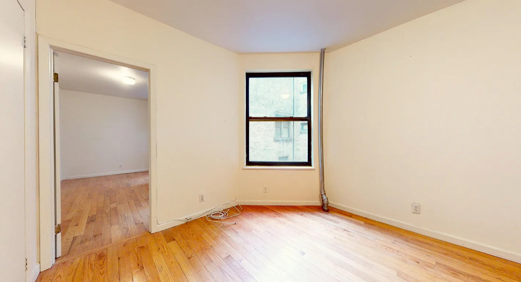 West 72nd street  - Photo 3