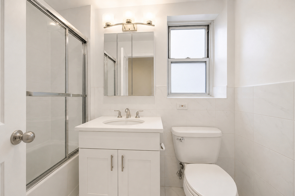 W 52ND ST - Photo 5