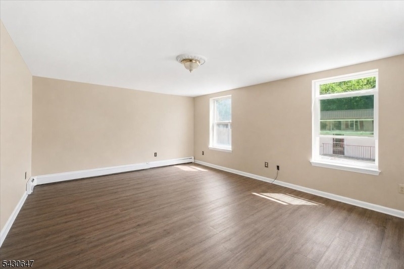 89 Main St - Photo 1