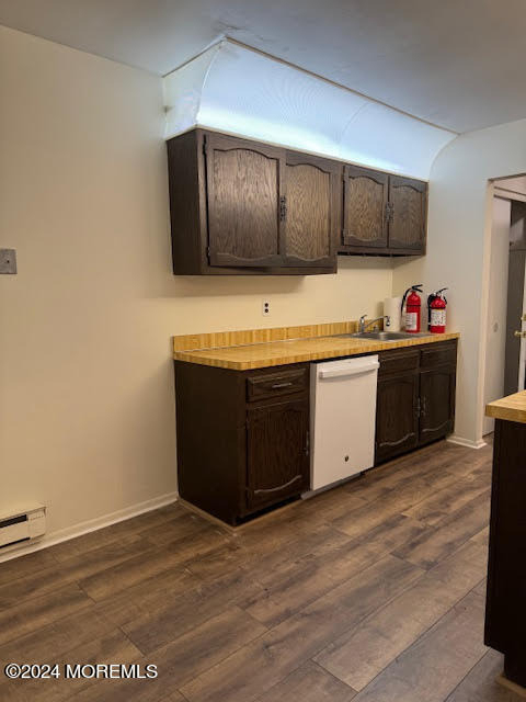 238 Medford Court - Photo 14