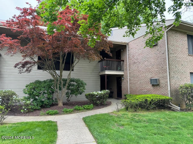 238 Medford Court - Photo 1