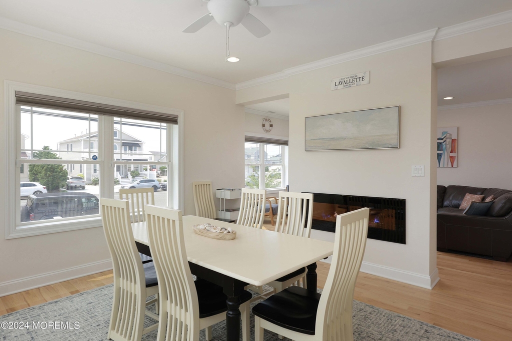 1607 Baltimore Avenue - Photo 12