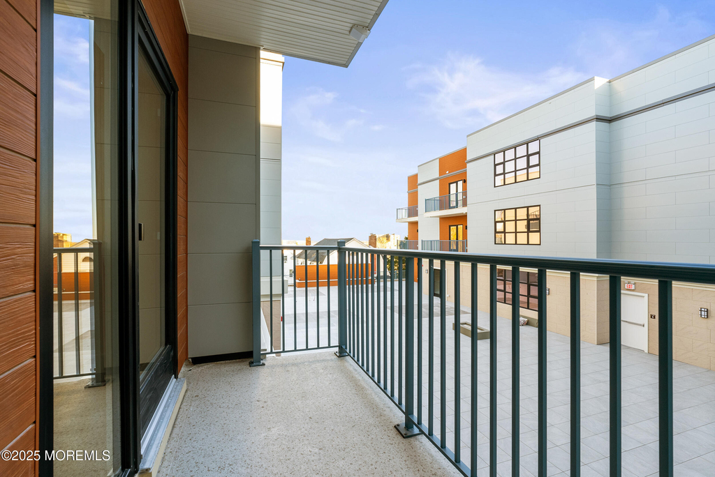 185 Morris Avenue - Photo 15