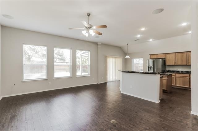 631 Magnolia Lane - Photo 1