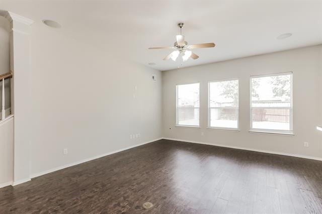 631 Magnolia Lane - Photo 2