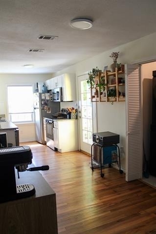 5128 Tulane Avenue - Photo 3