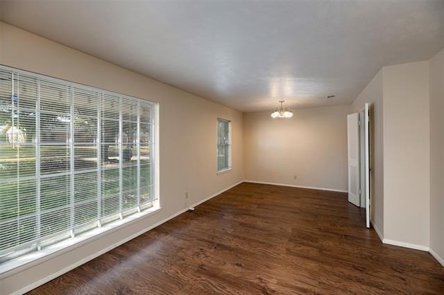 1605 Arrowhead - Photo 5