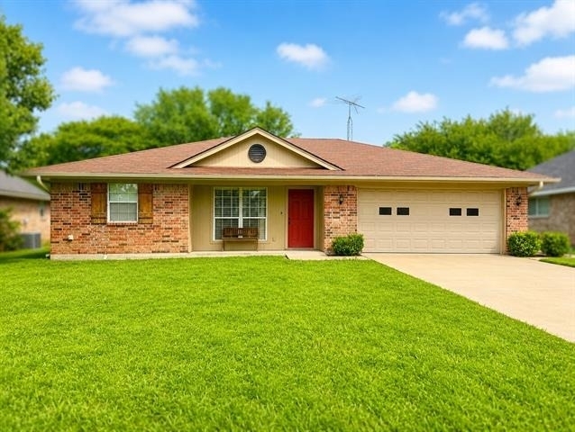 115 Trinity Street - Photo 0