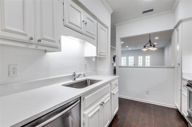 4510 Druid Lane - Photo 3