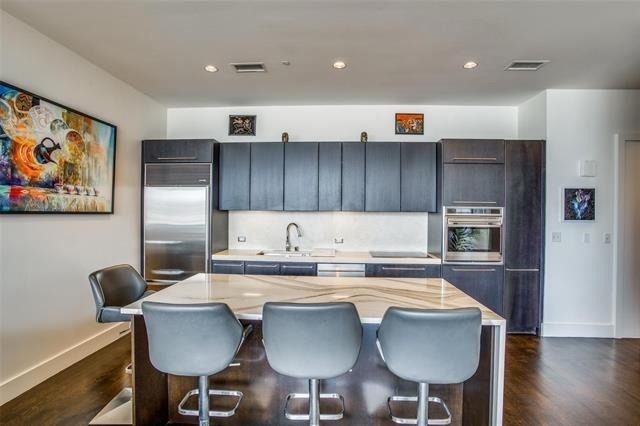 2200 Victory Avenue - Photo 2