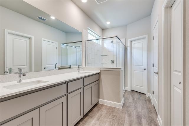 1101 Southwark Drive - Photo 9
