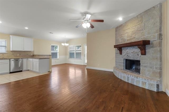 1316 Red River Drive - Photo 2