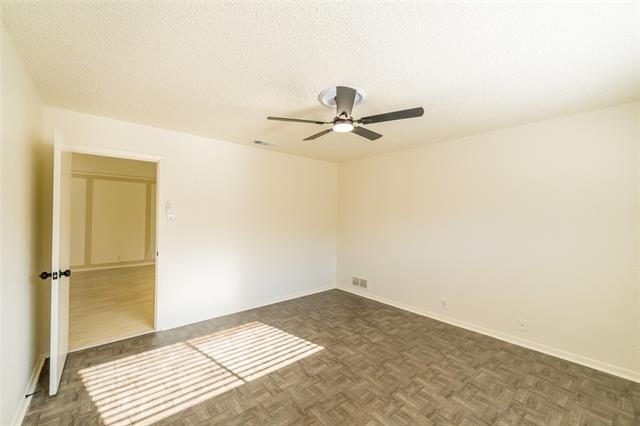 625 Woodhaven Place - Photo 15