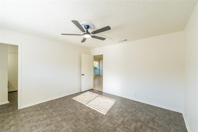 625 Woodhaven Place - Photo 16