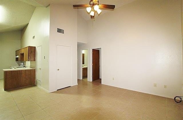 1110 Curtis Drive - Photo 2
