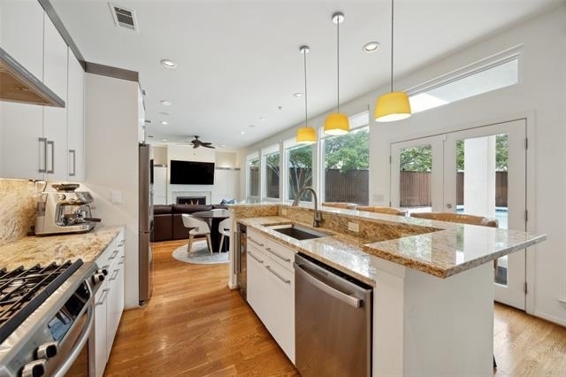 3908 Cobblers Lane - Photo 16
