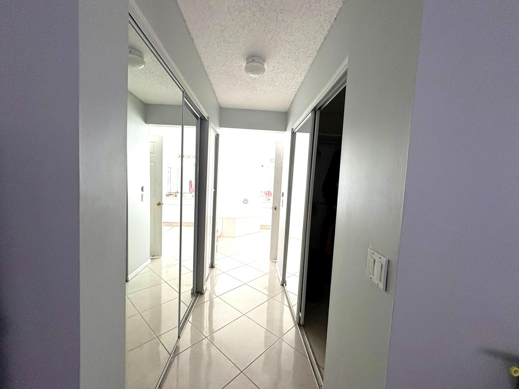 3771 Newport Avenue - Photo 20