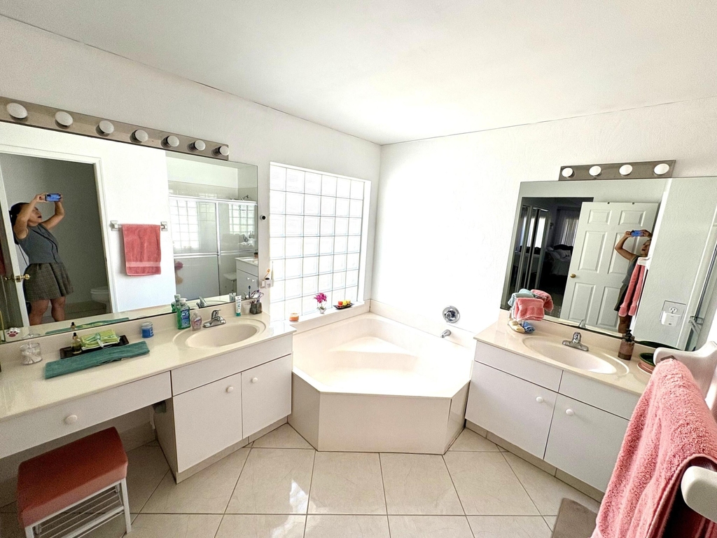 3771 Newport Avenue - Photo 22