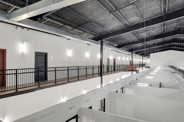 301 W Main Street - Photo 13