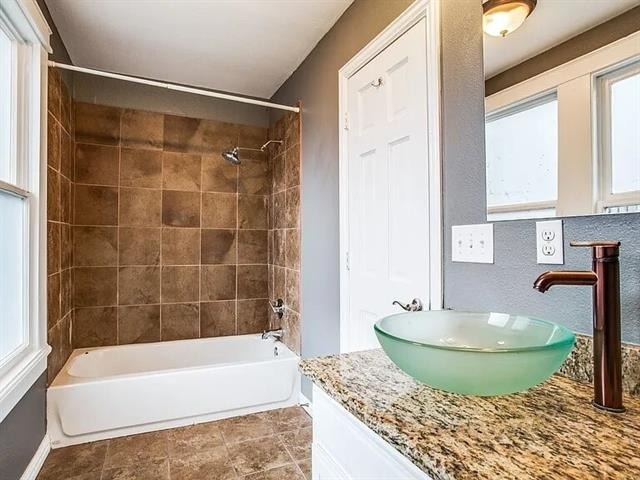 407 S Windomere Avenue - Photo 5