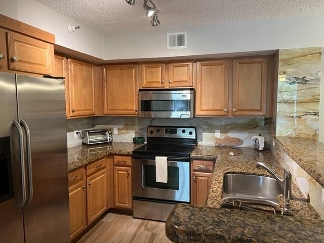 160 Yacht Club 206 Way - Photo 1