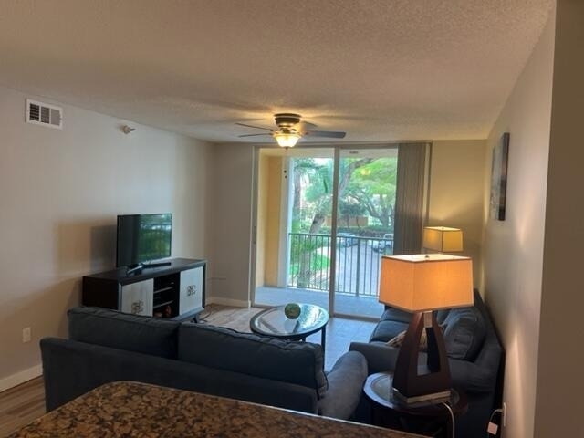 160 Yacht Club 206 Way - Photo 10